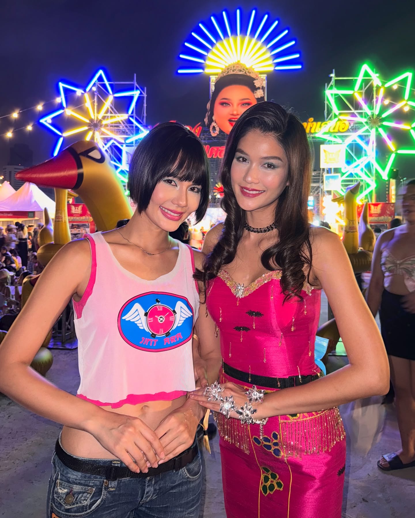 แนท - อนิพรณ์  เฉลิมบูรณะวงศ์