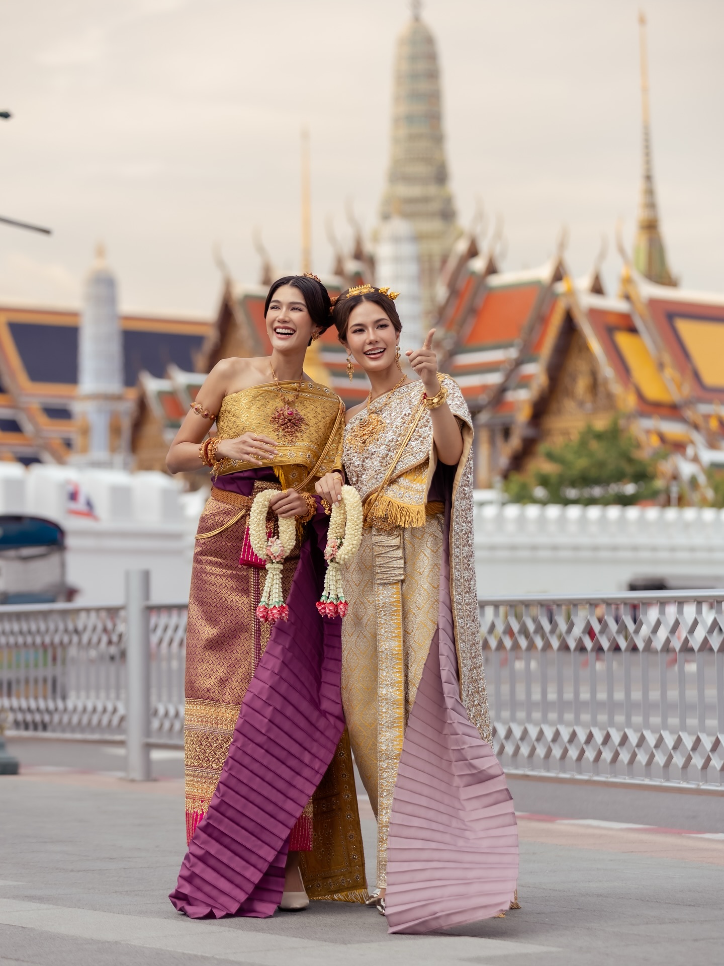 แนท - อนิพรณ์  เฉลิมบูรณะวงศ์