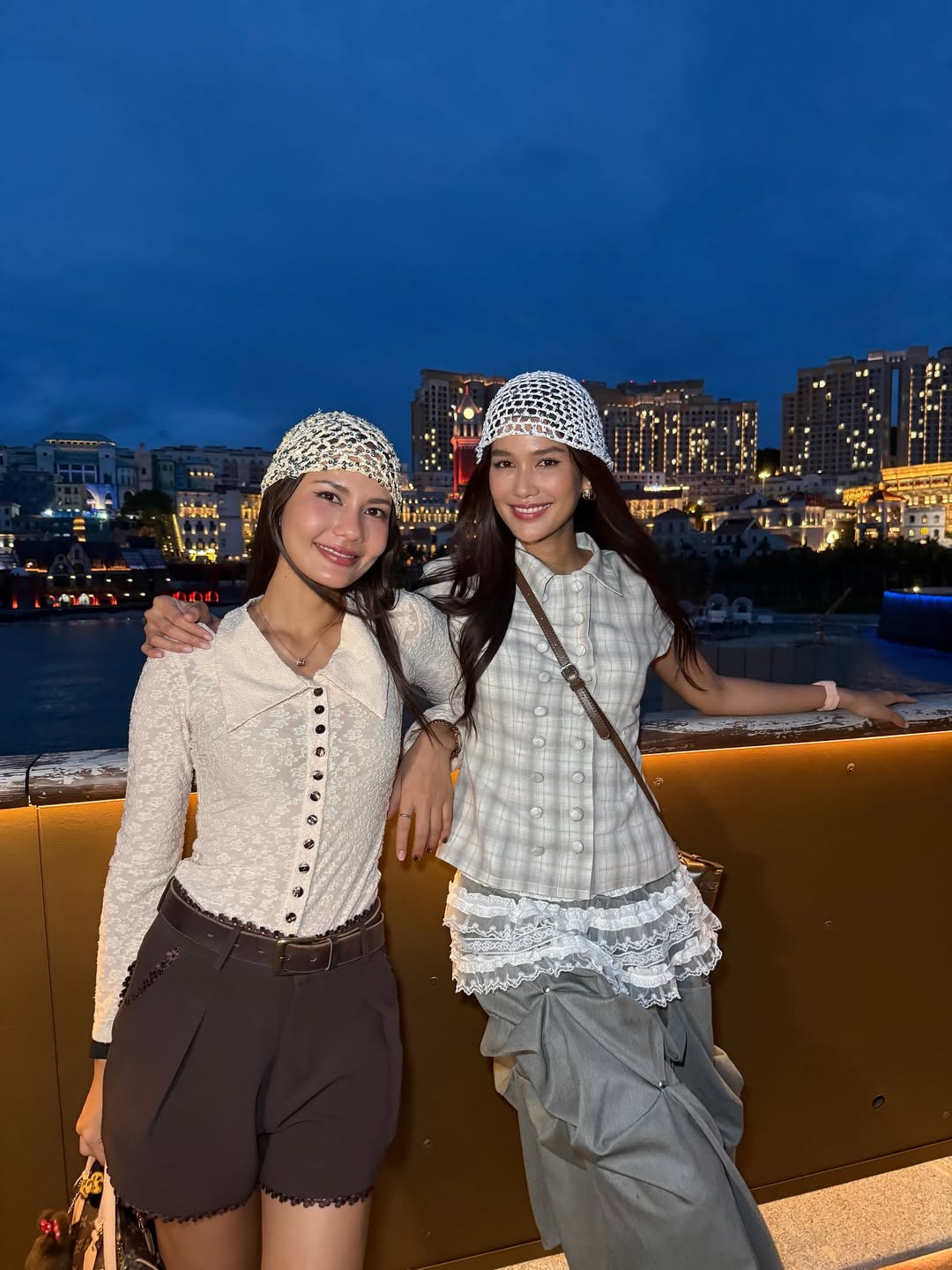 แนท - อนิพรณ์  เฉลิมบูรณะวงศ์
