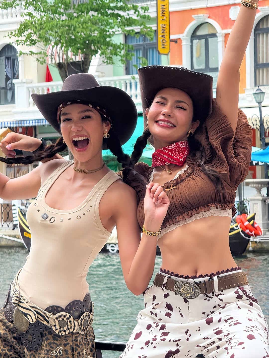 แนท - อนิพรณ์  เฉลิมบูรณะวงศ์