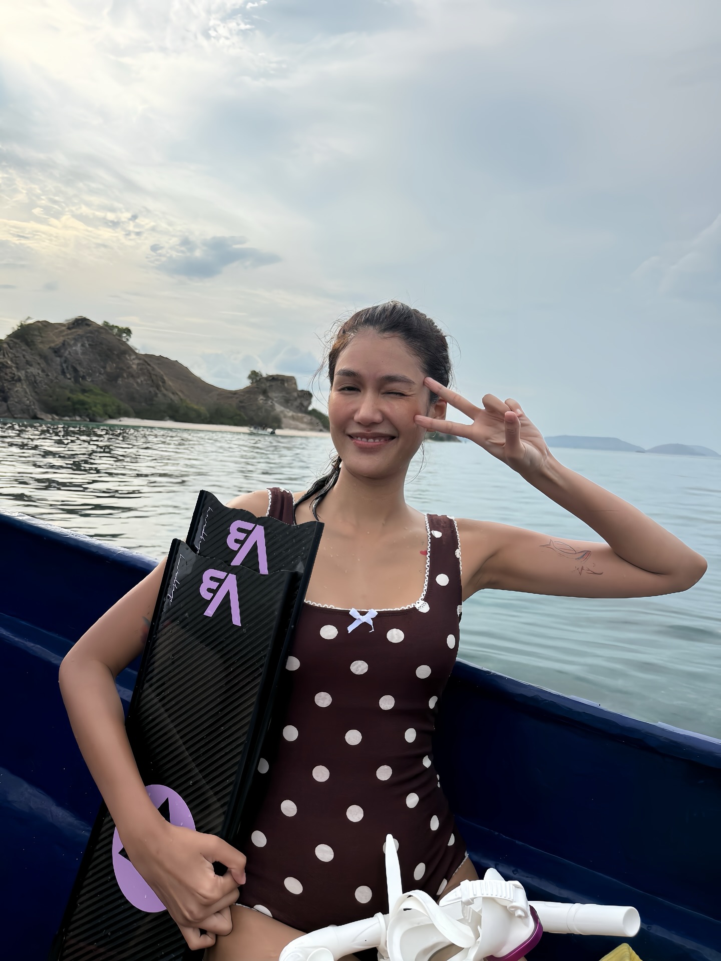 แนท - อนิพรณ์  เฉลิมบูรณะวงศ์