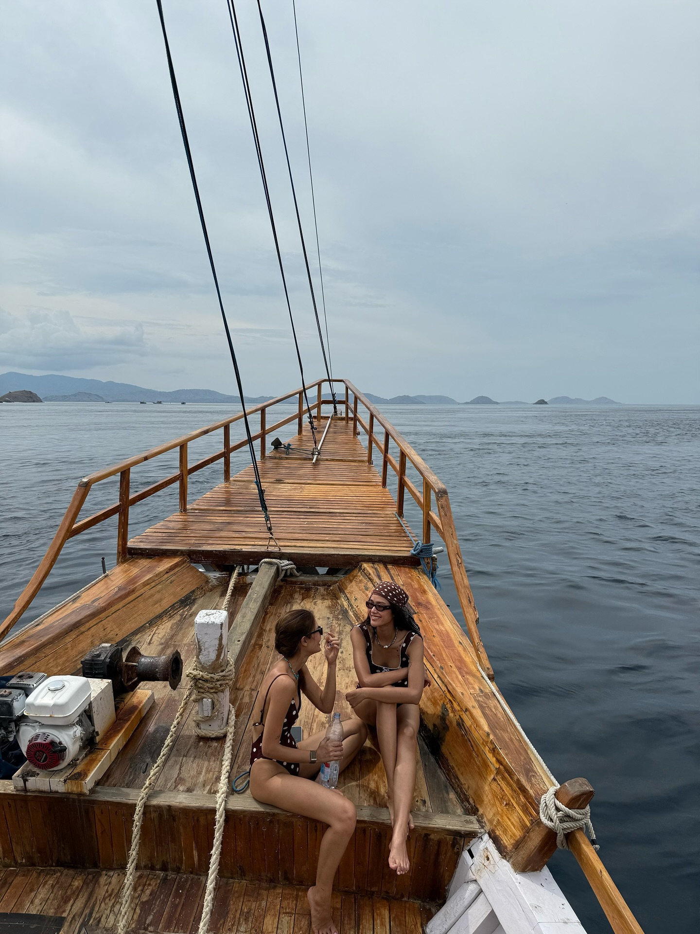 แนท - อนิพรณ์  เฉลิมบูรณะวงศ์