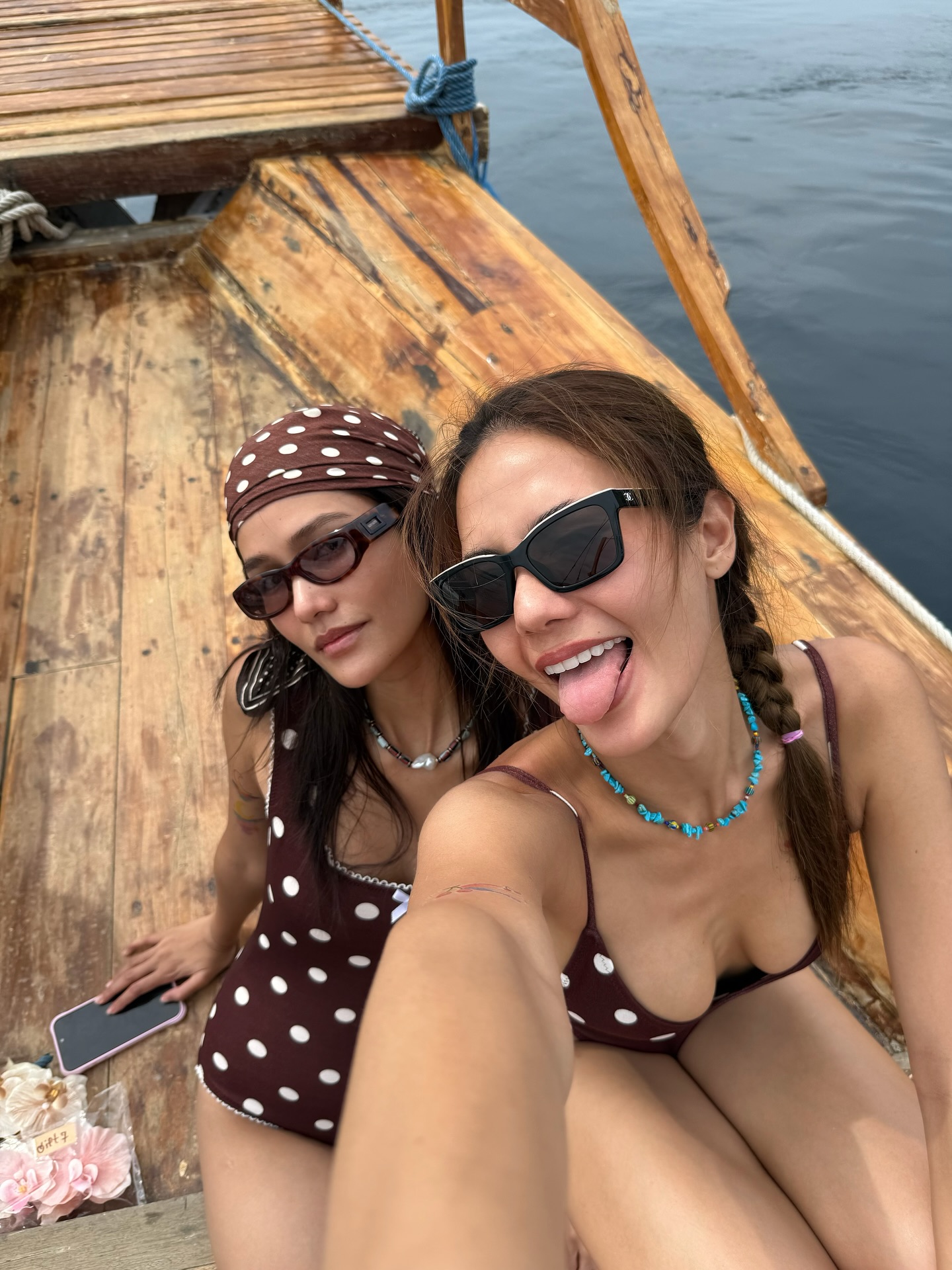 แนท - อนิพรณ์  เฉลิมบูรณะวงศ์