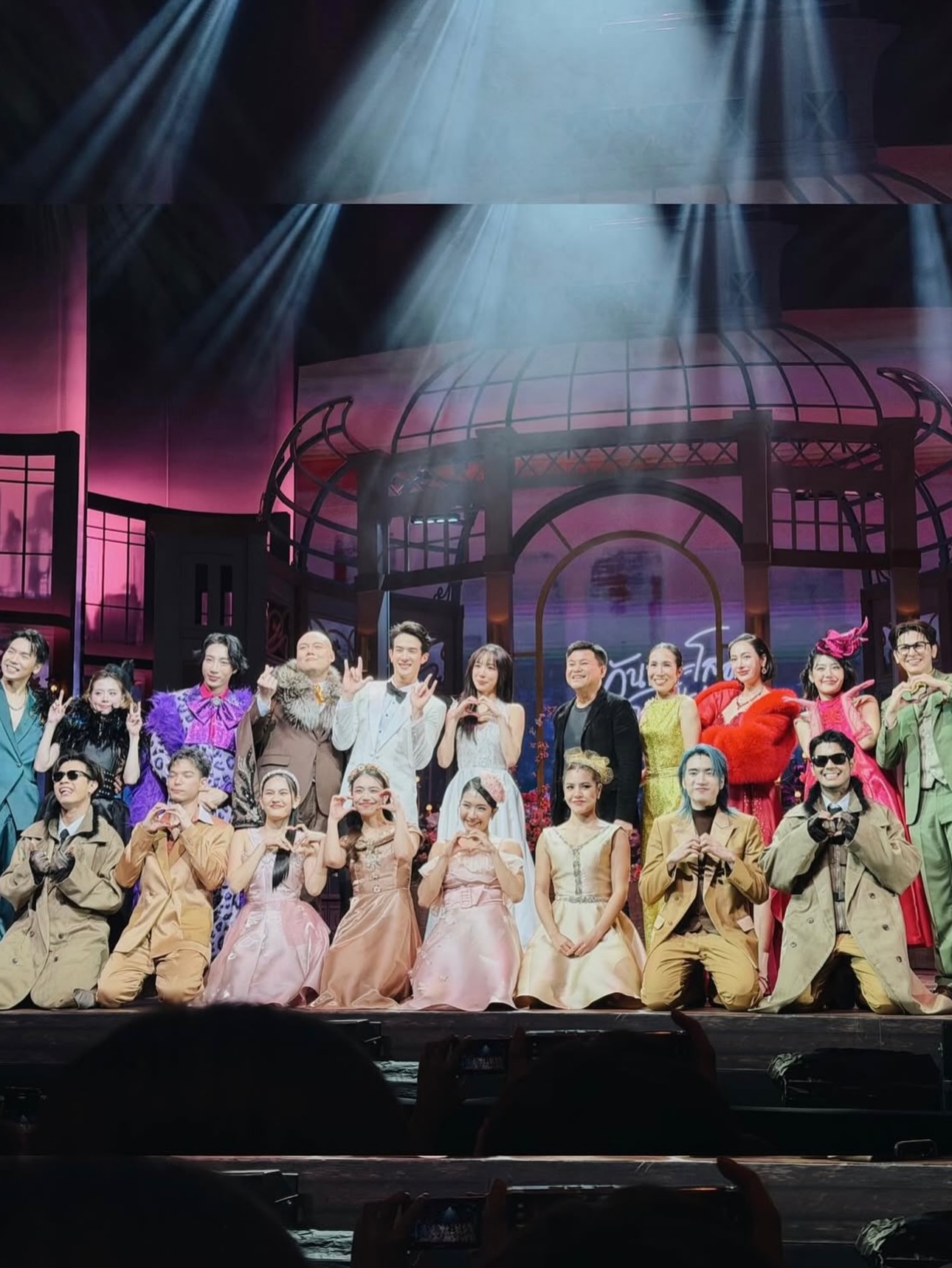 แนท - อนิพรณ์  เฉลิมบูรณะวงศ์