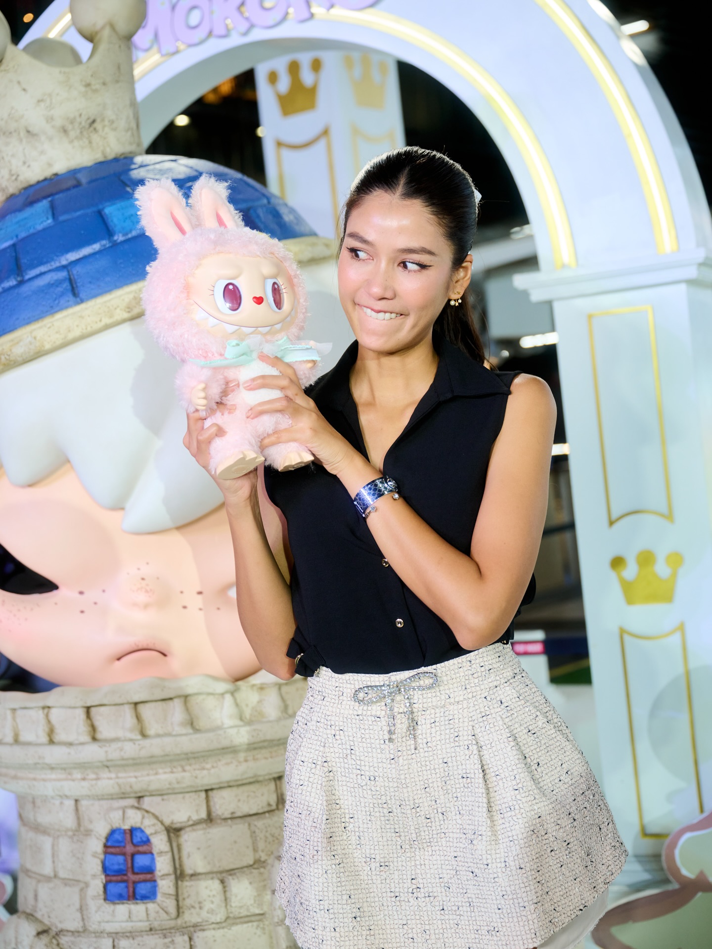 แนท - อนิพรณ์  เฉลิมบูรณะวงศ์