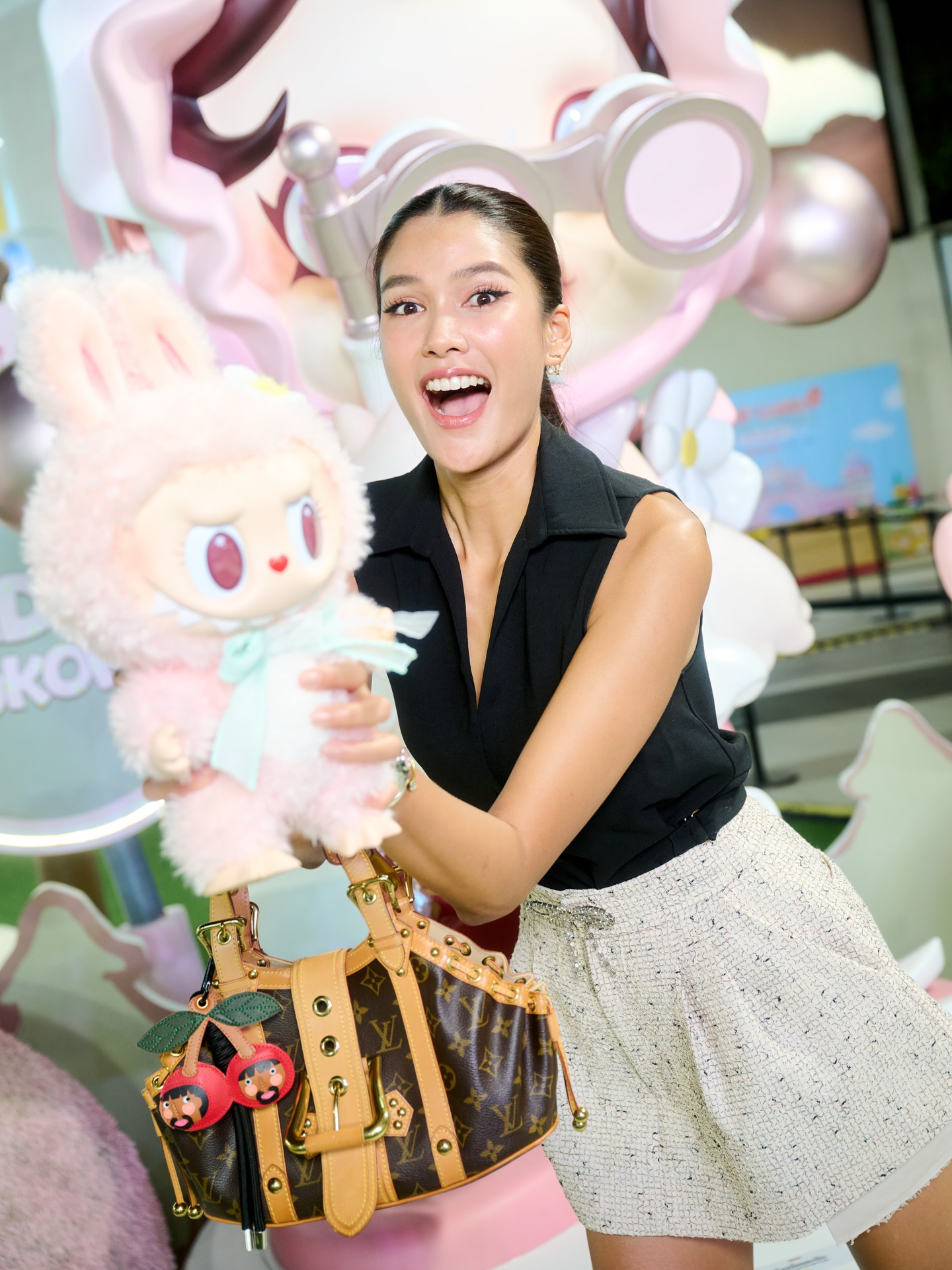 แนท - อนิพรณ์  เฉลิมบูรณะวงศ์