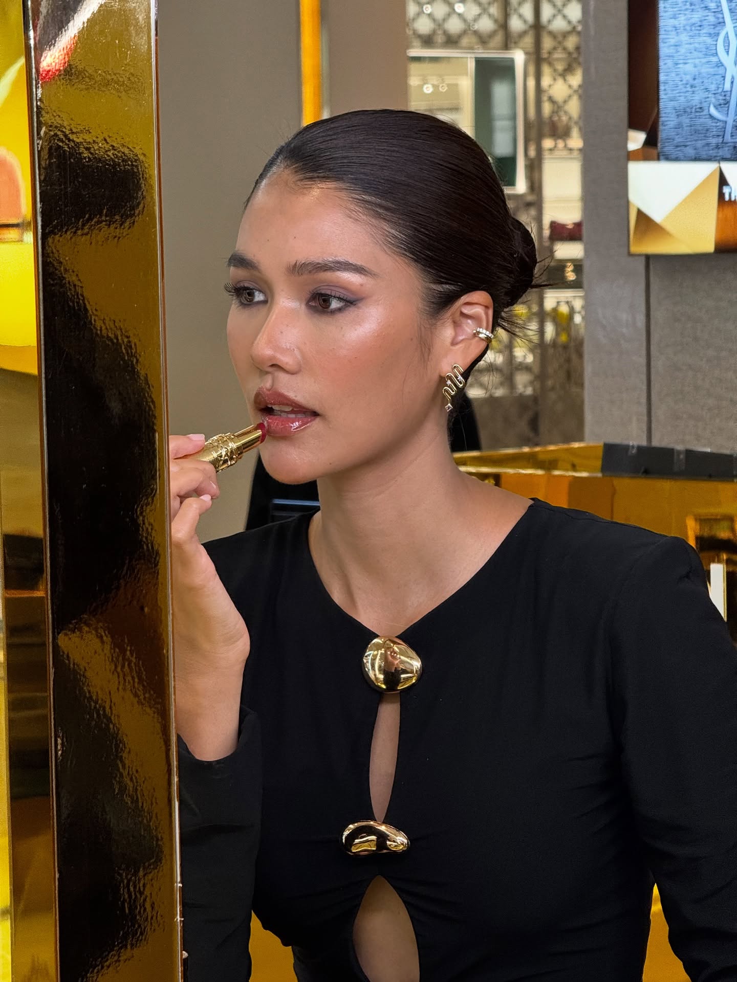 แนท - อนิพรณ์  เฉลิมบูรณะวงศ์