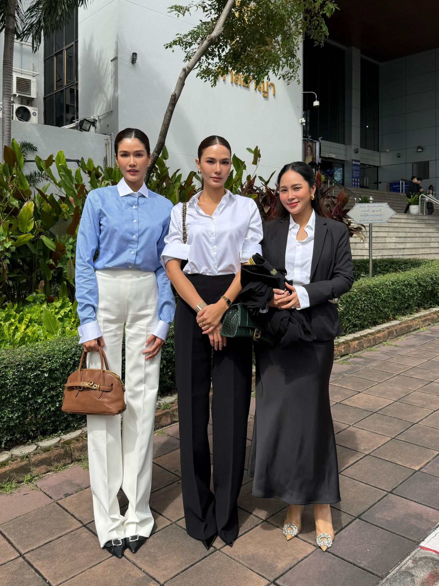 แนท - อนิพรณ์  เฉลิมบูรณะวงศ์