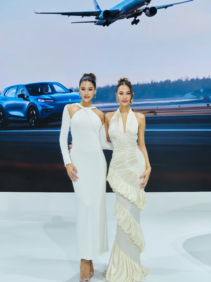 แนท - อนิพรณ์  เฉลิมบูรณะวงศ์