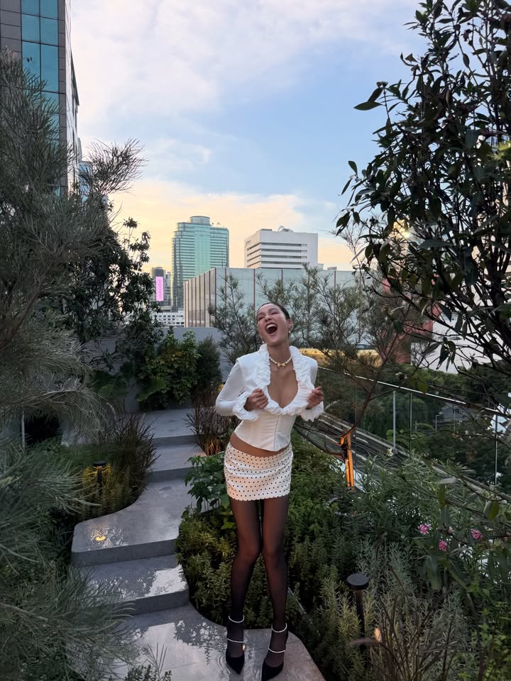 แนท - อนิพรณ์  เฉลิมบูรณะวงศ์