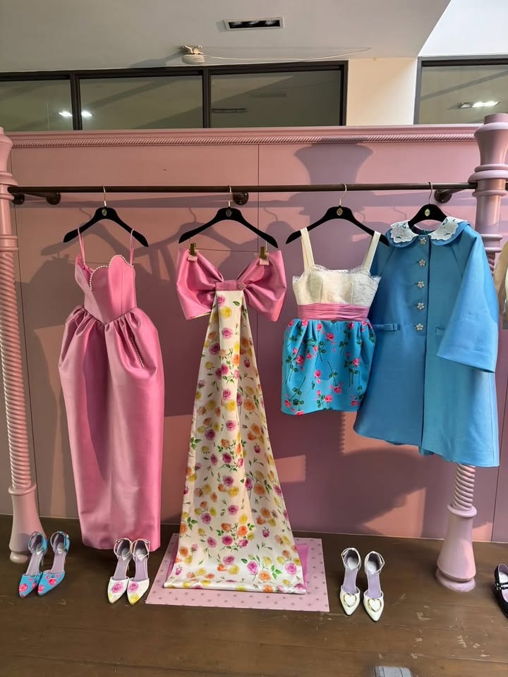 แนท - อนิพรณ์  เฉลิมบูรณะวงศ์