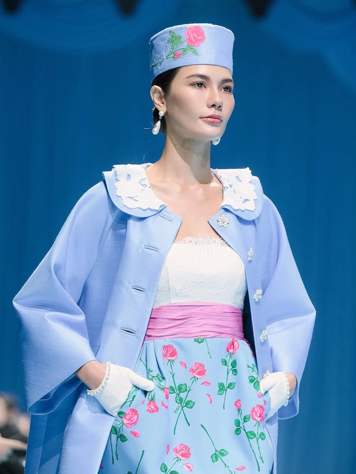 แนท - อนิพรณ์  เฉลิมบูรณะวงศ์