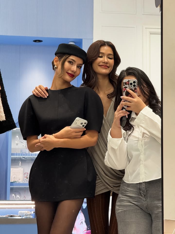 แนท - อนิพรณ์  เฉลิมบูรณะวงศ์