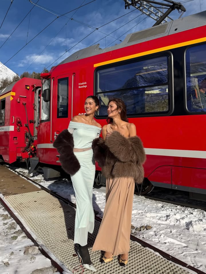 แนท - อนิพรณ์  เฉลิมบูรณะวงศ์