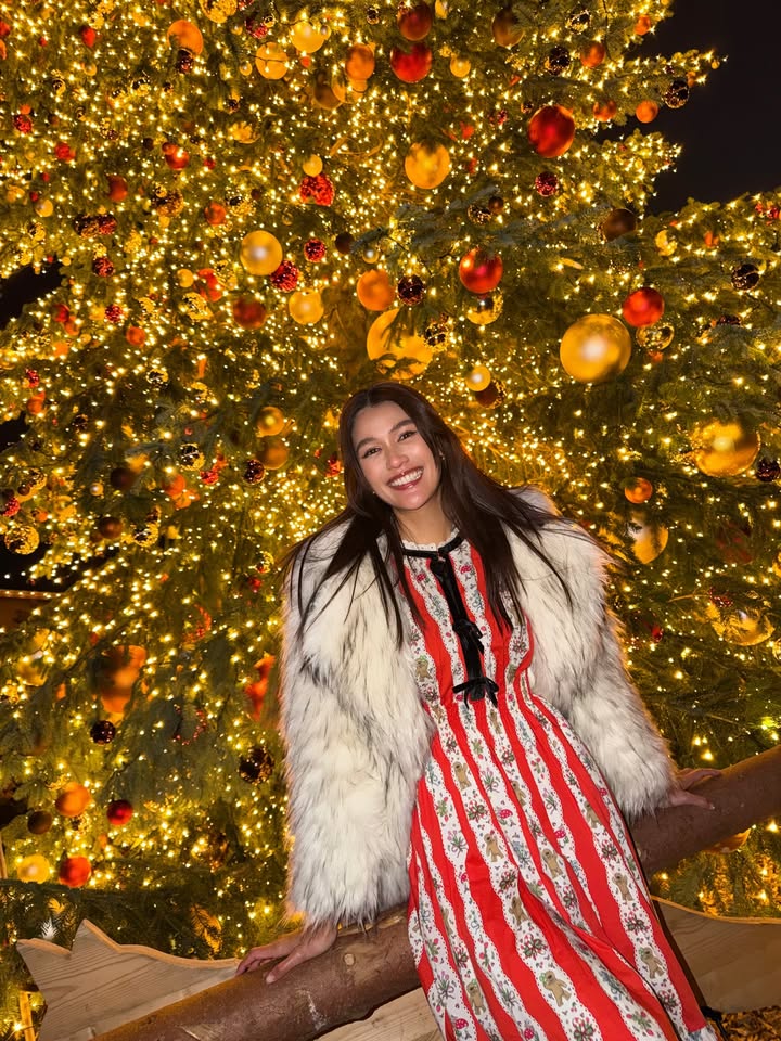 แนท - อนิพรณ์  เฉลิมบูรณะวงศ์