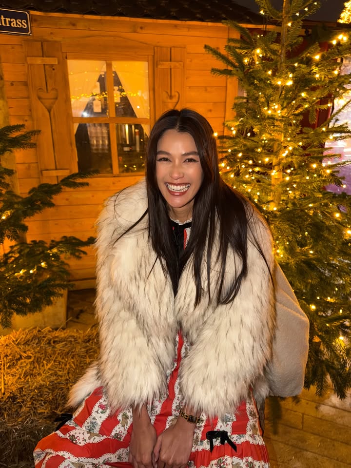 แนท - อนิพรณ์  เฉลิมบูรณะวงศ์