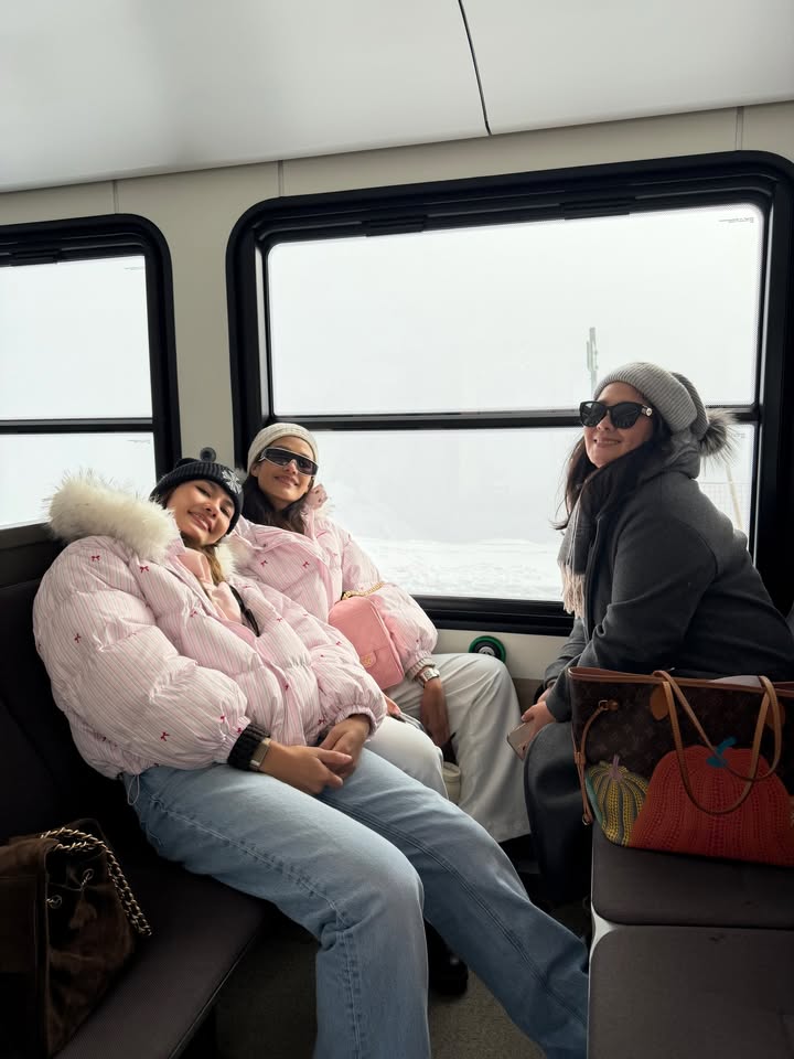 แนท - อนิพรณ์  เฉลิมบูรณะวงศ์