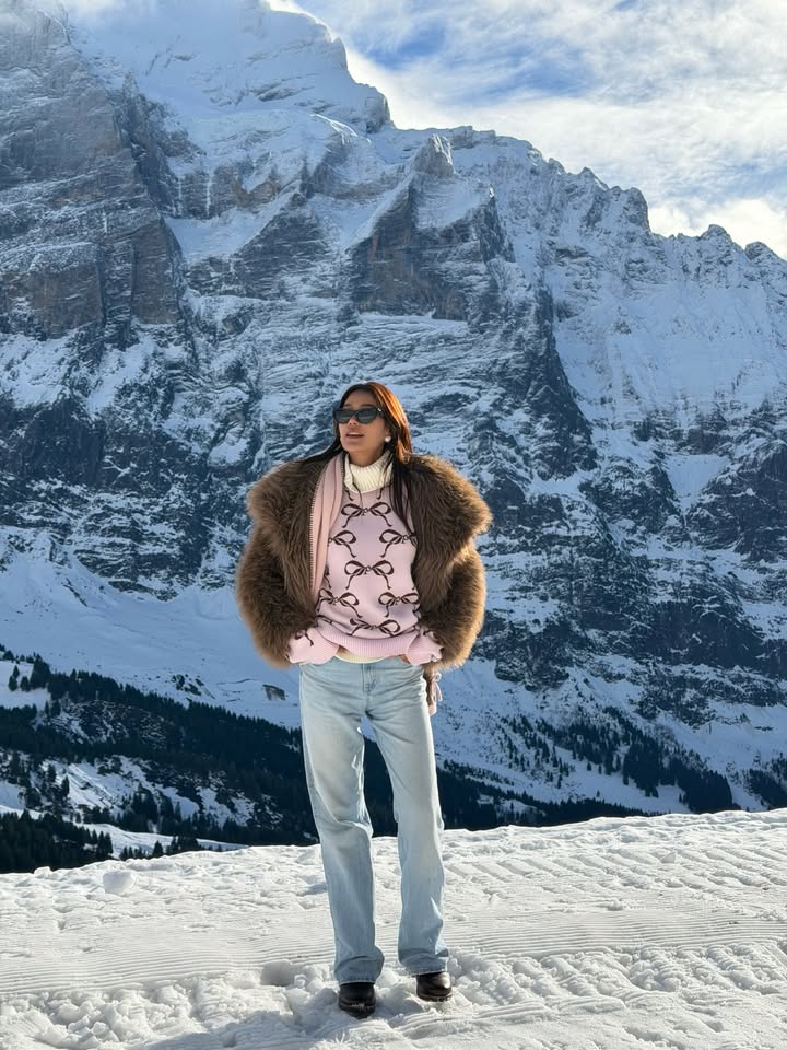 แนท - อนิพรณ์  เฉลิมบูรณะวงศ์