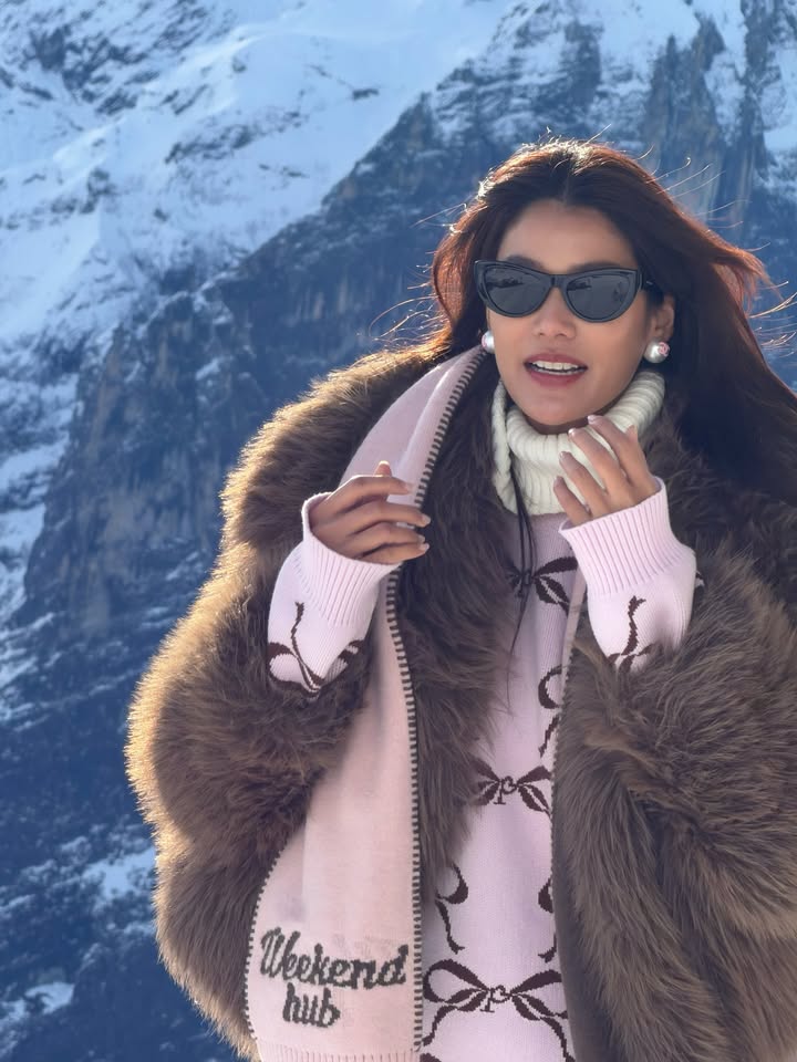 แนท - อนิพรณ์  เฉลิมบูรณะวงศ์