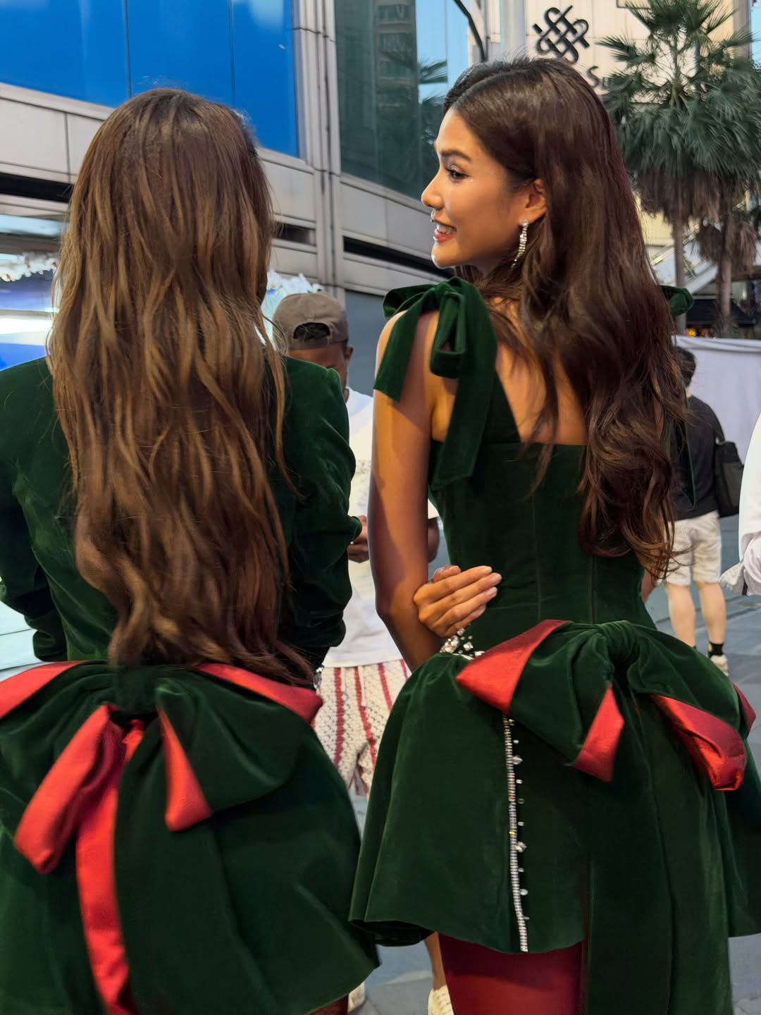 แนท - อนิพรณ์  เฉลิมบูรณะวงศ์