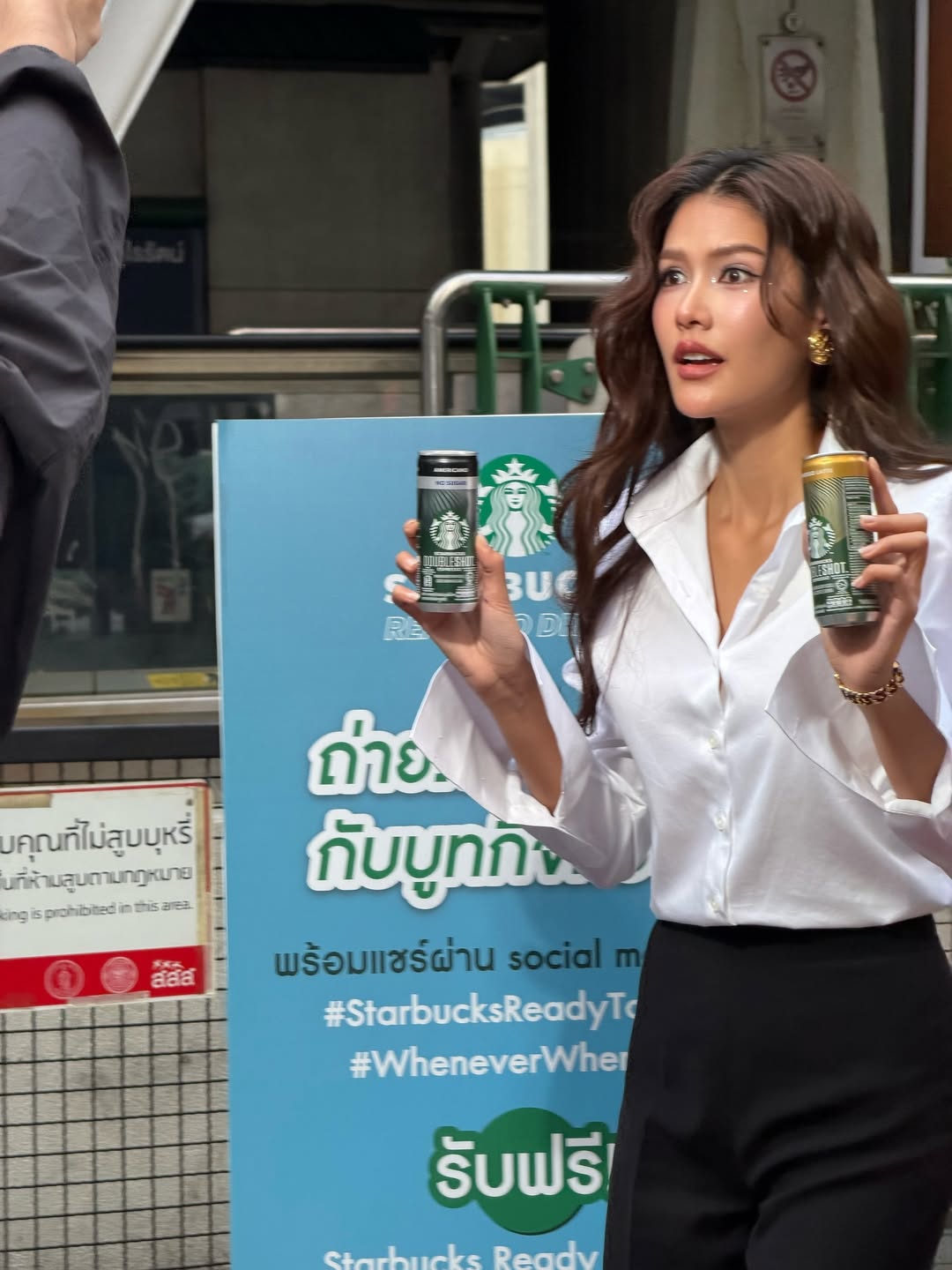 แนท - อนิพรณ์  เฉลิมบูรณะวงศ์