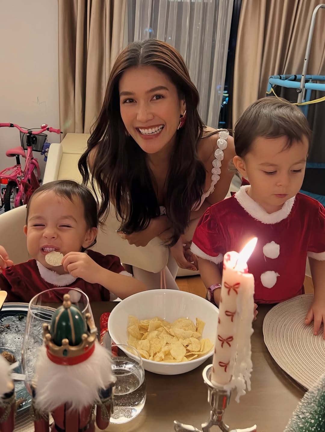 แนท - อนิพรณ์  เฉลิมบูรณะวงศ์