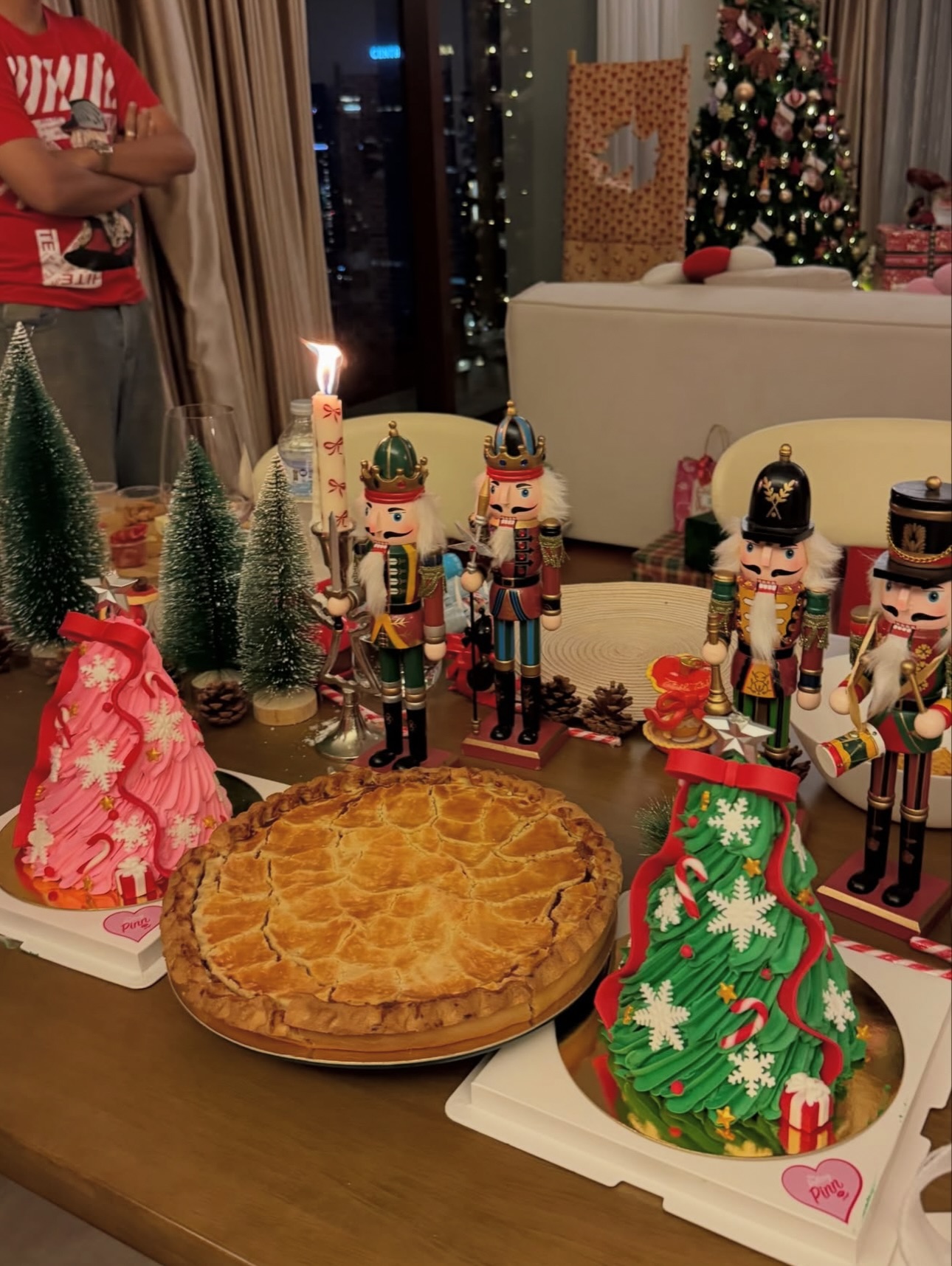 แนท - อนิพรณ์  เฉลิมบูรณะวงศ์