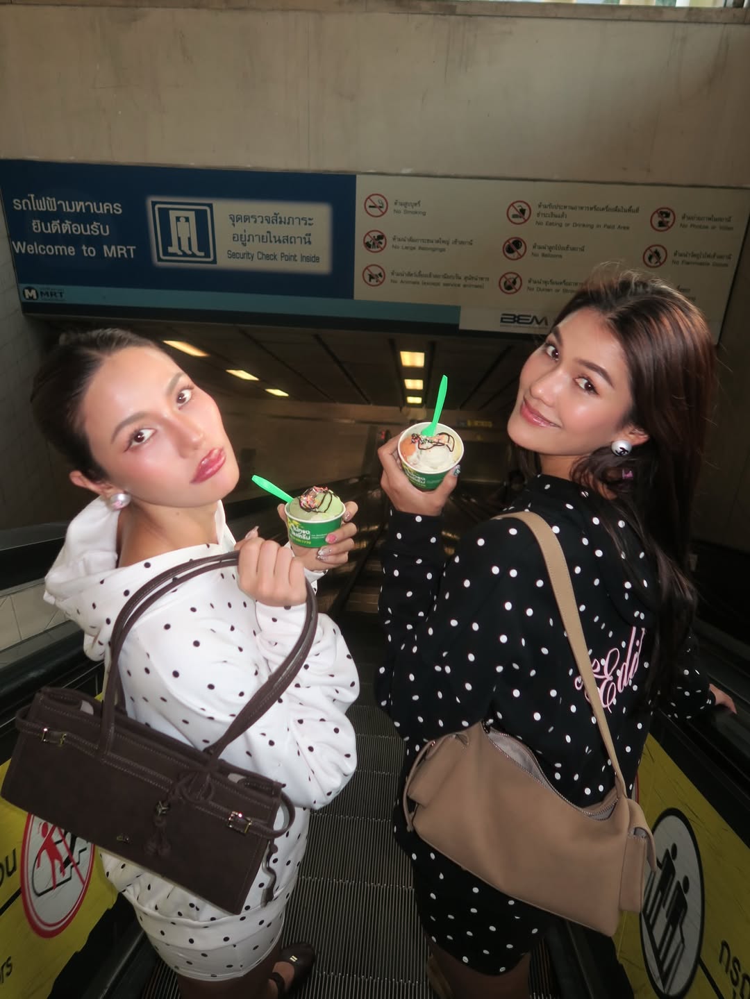 แนท - อนิพรณ์  เฉลิมบูรณะวงศ์