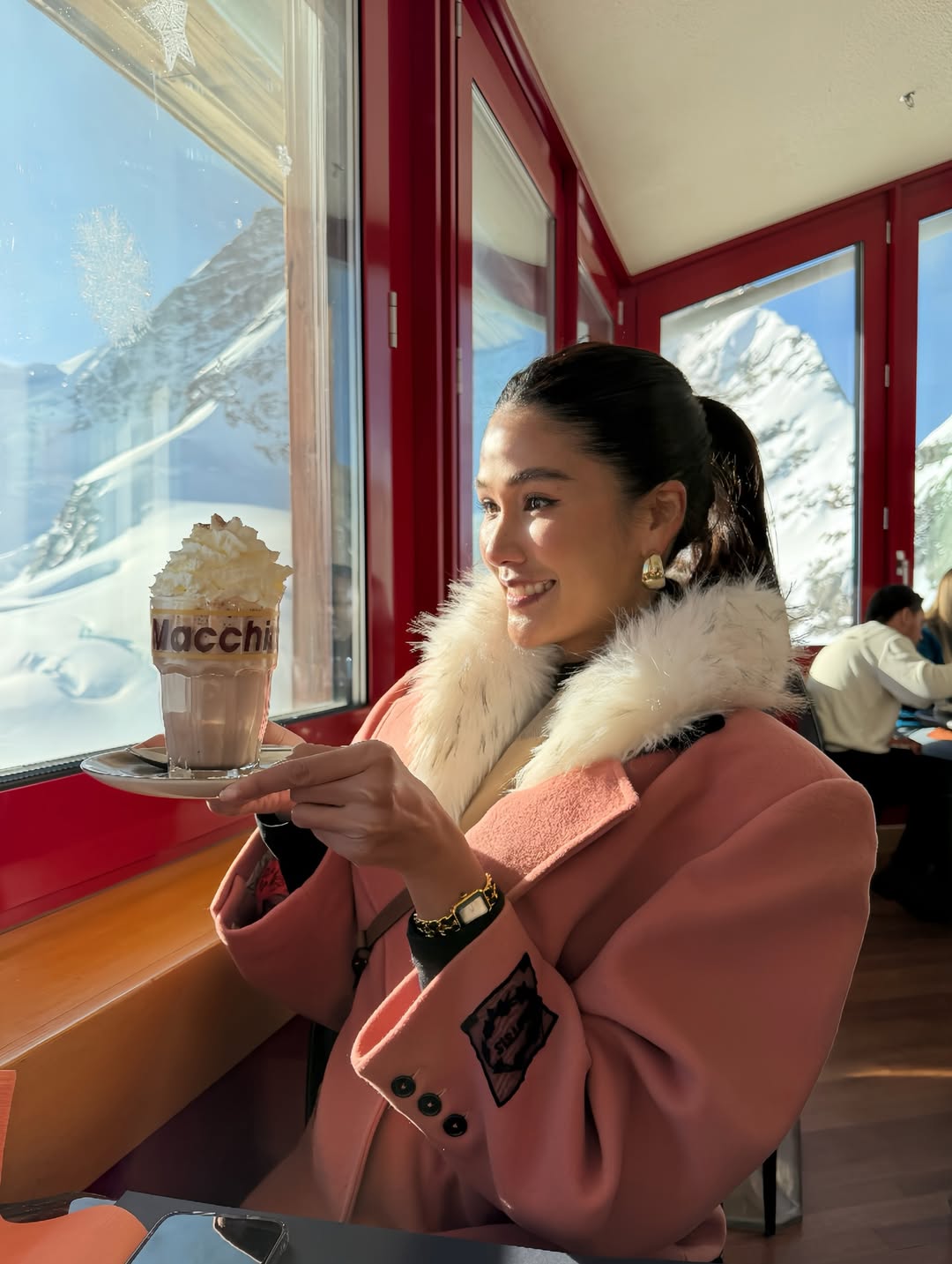 แนท - อนิพรณ์  เฉลิมบูรณะวงศ์