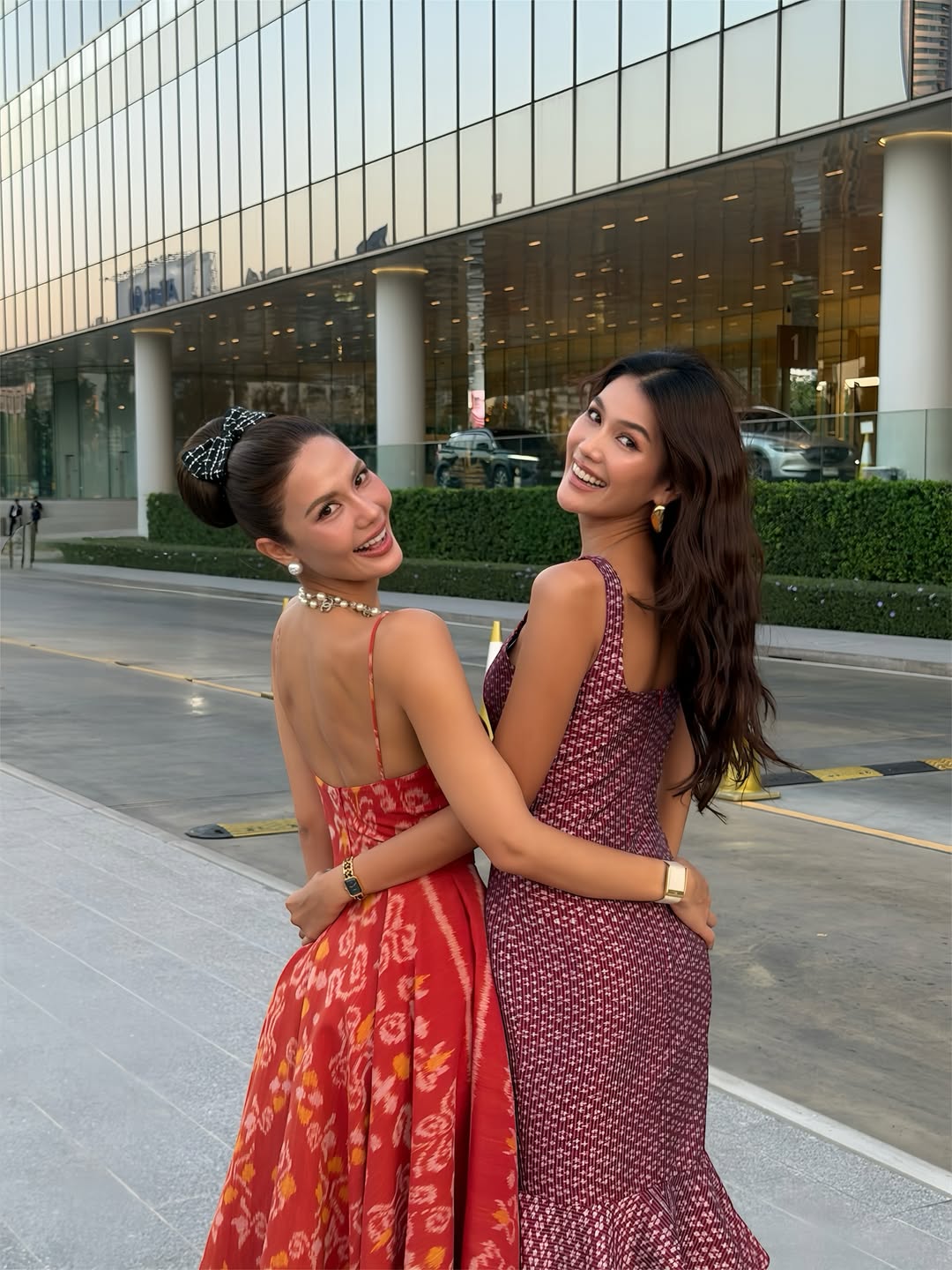 แนท - อนิพรณ์  เฉลิมบูรณะวงศ์