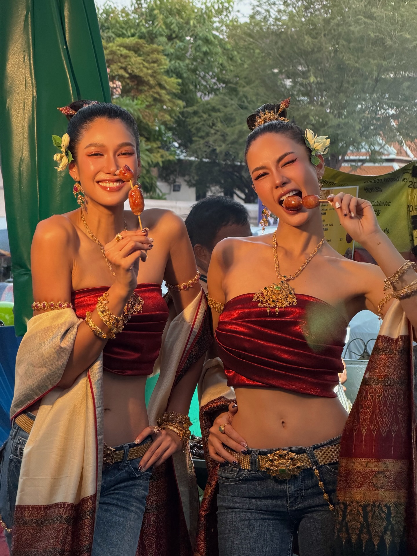 แนท - อนิพรณ์  เฉลิมบูรณะวงศ์