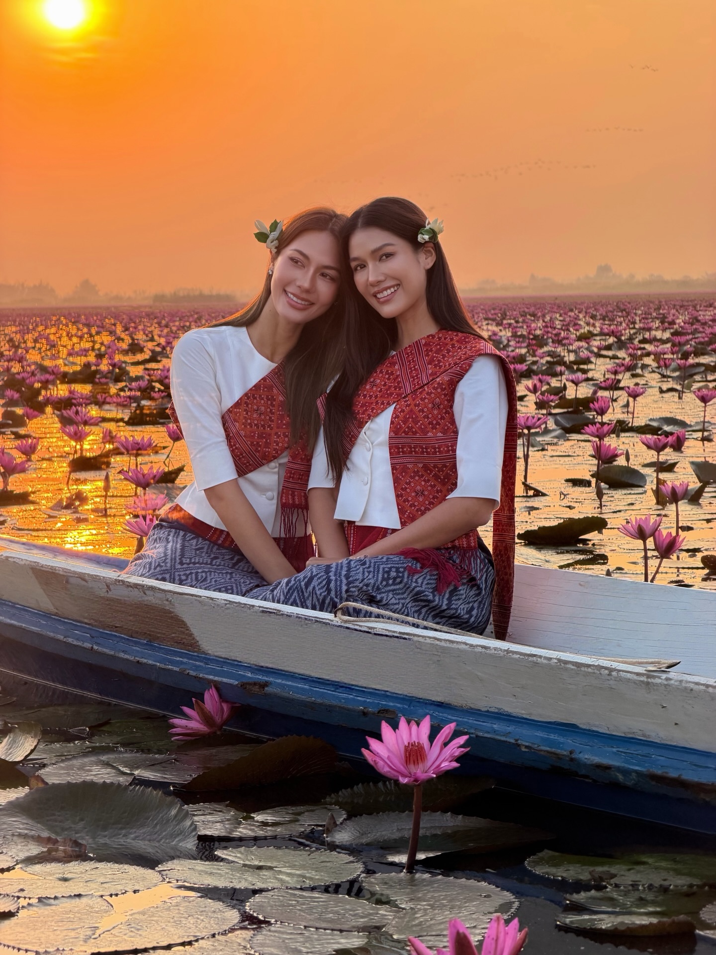 แนท - อนิพรณ์  เฉลิมบูรณะวงศ์