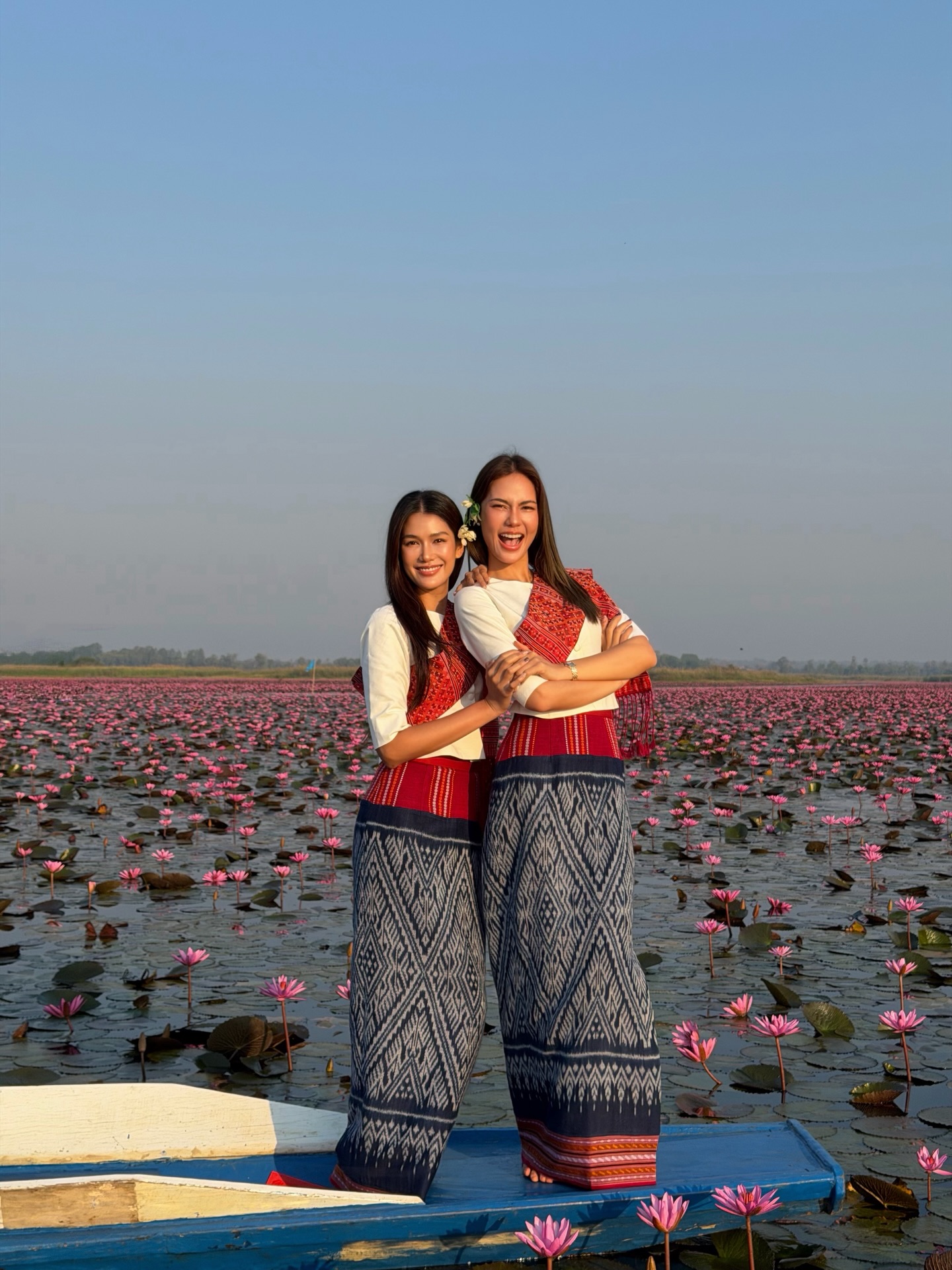 แนท - อนิพรณ์  เฉลิมบูรณะวงศ์