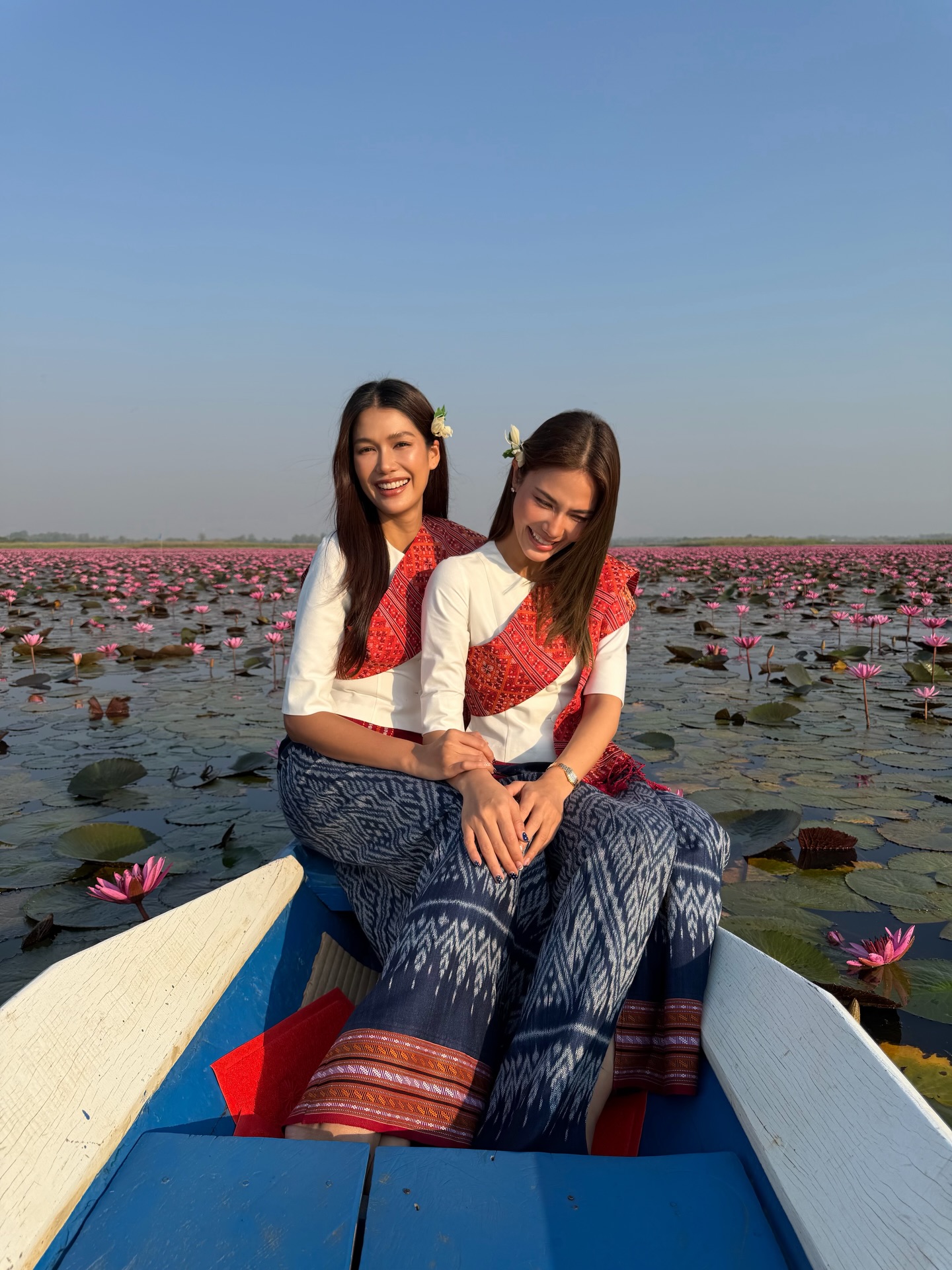 แนท - อนิพรณ์  เฉลิมบูรณะวงศ์