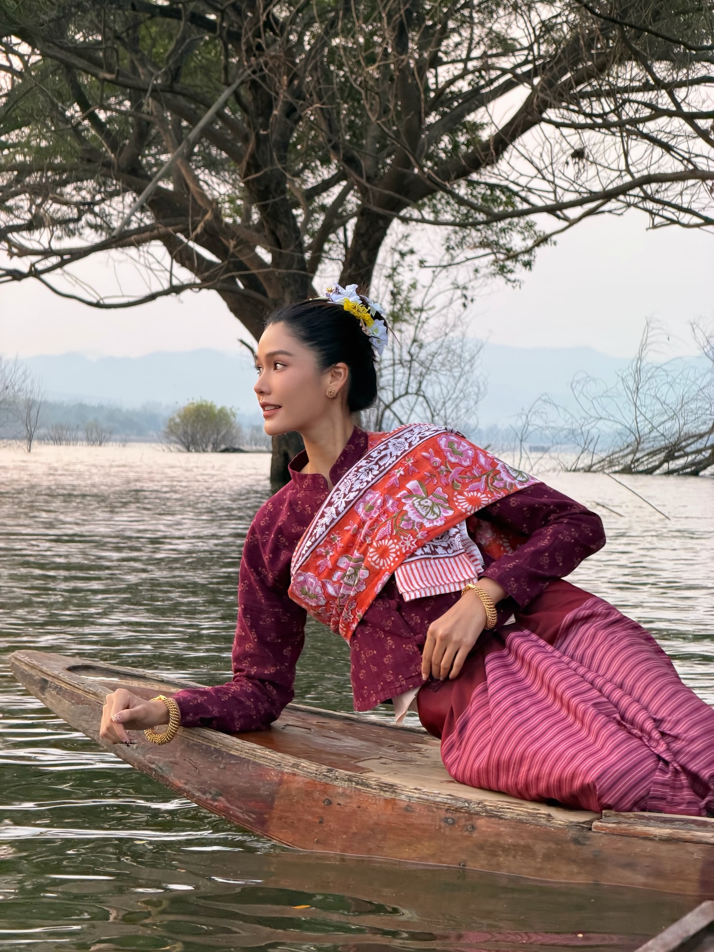 แนท - อนิพรณ์  เฉลิมบูรณะวงศ์