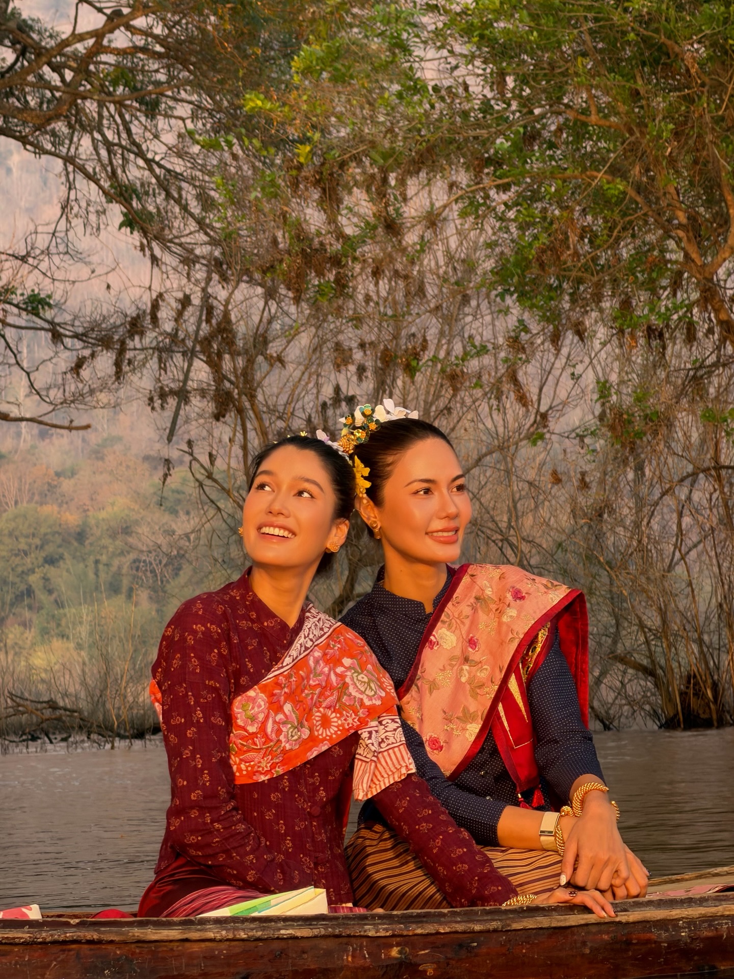 แนท - อนิพรณ์  เฉลิมบูรณะวงศ์