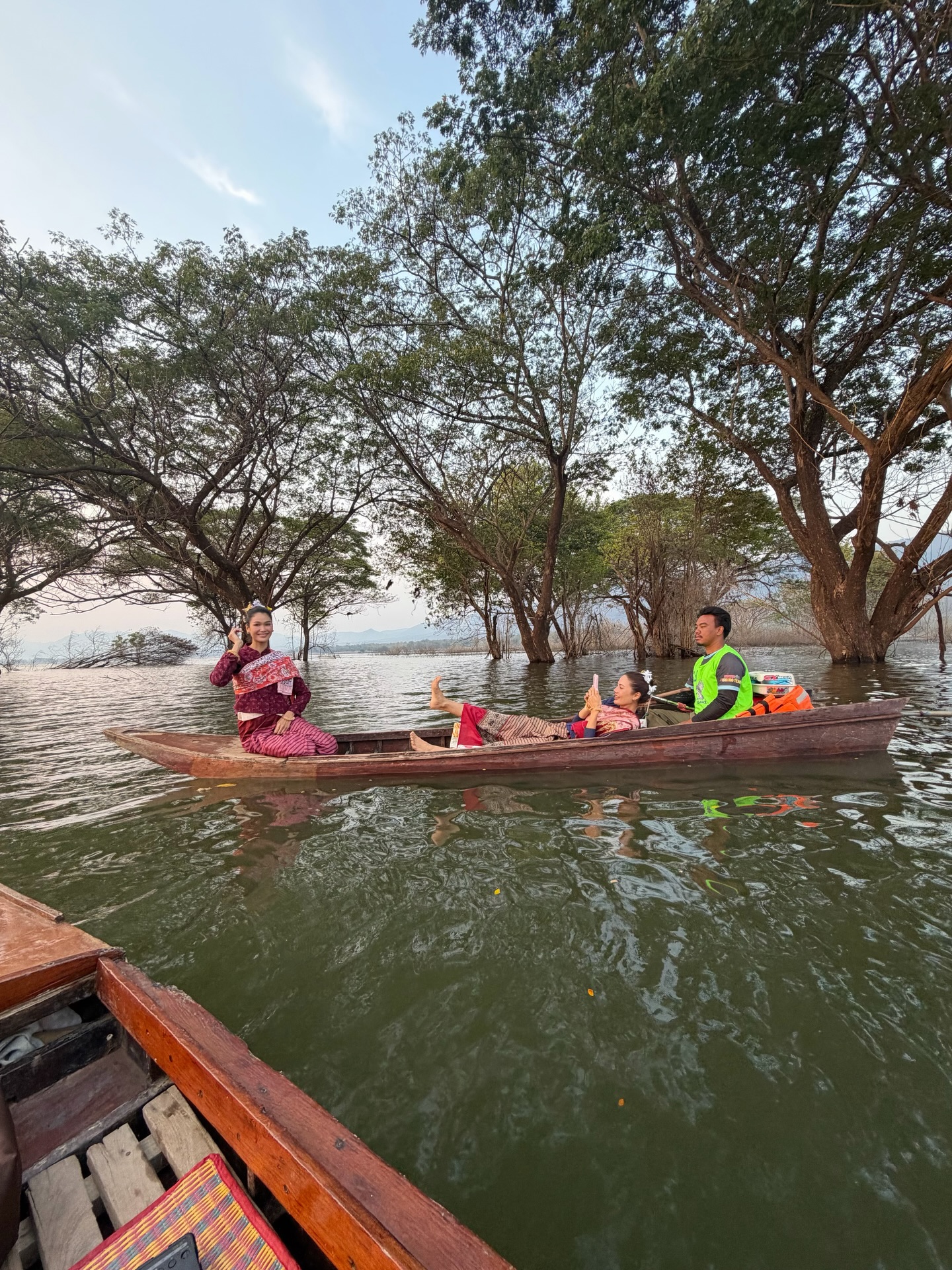 แนท - อนิพรณ์  เฉลิมบูรณะวงศ์