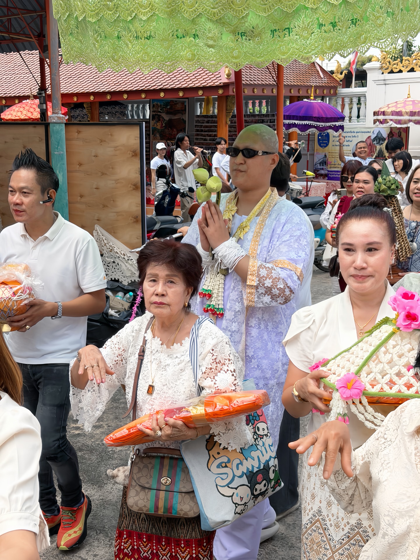 แนท - อนิพรณ์  เฉลิมบูรณะวงศ์