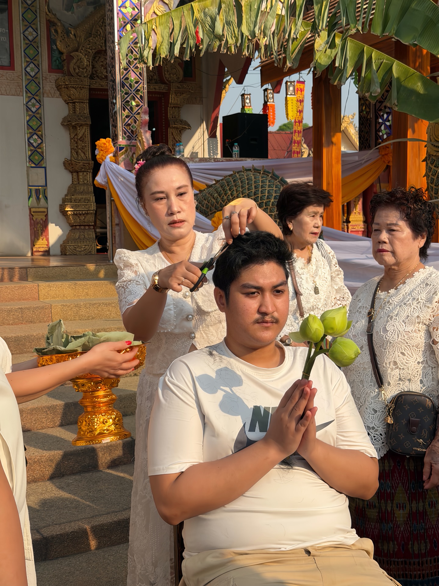 แนท - อนิพรณ์  เฉลิมบูรณะวงศ์
