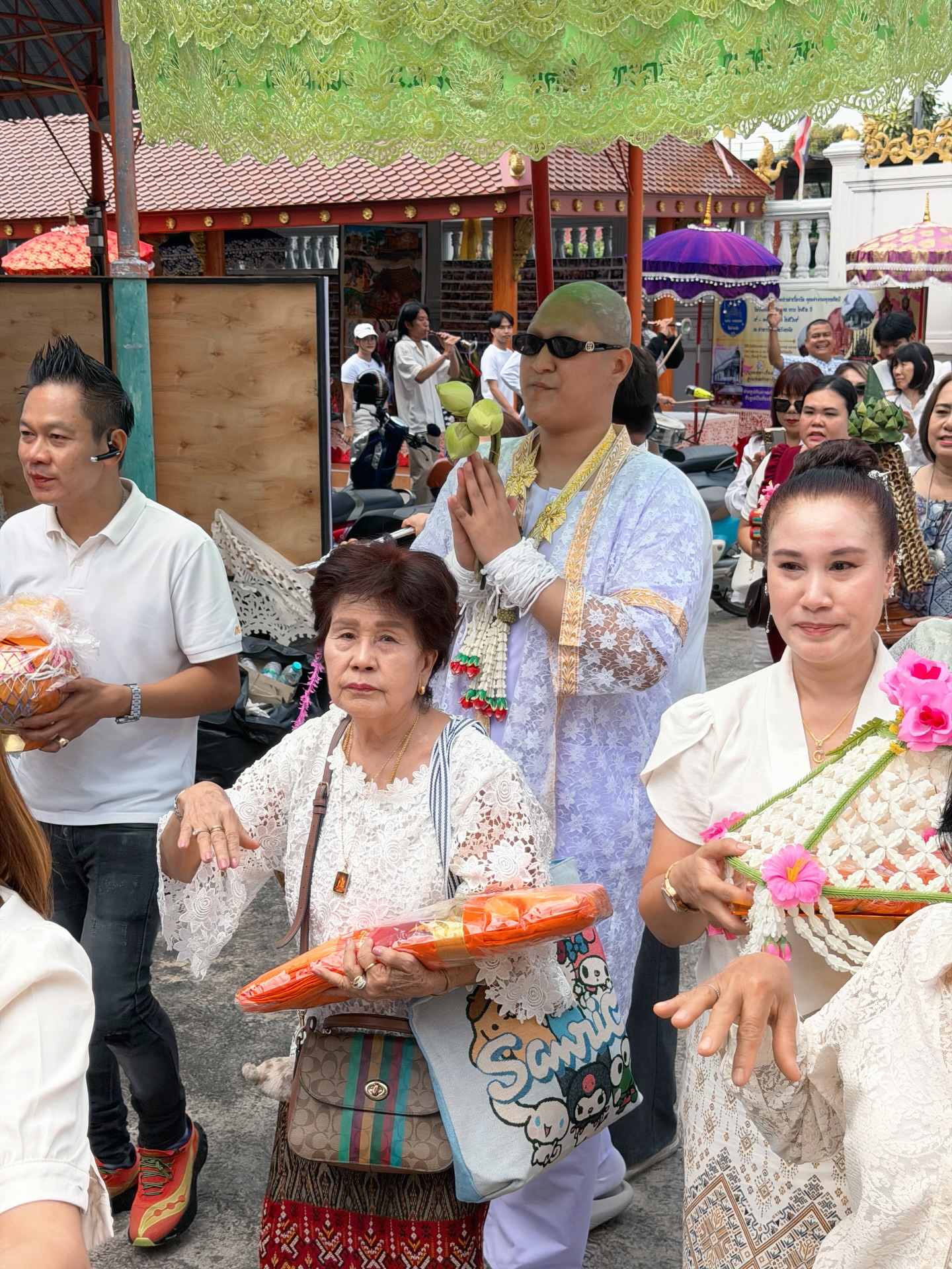 แนท - อนิพรณ์  เฉลิมบูรณะวงศ์
