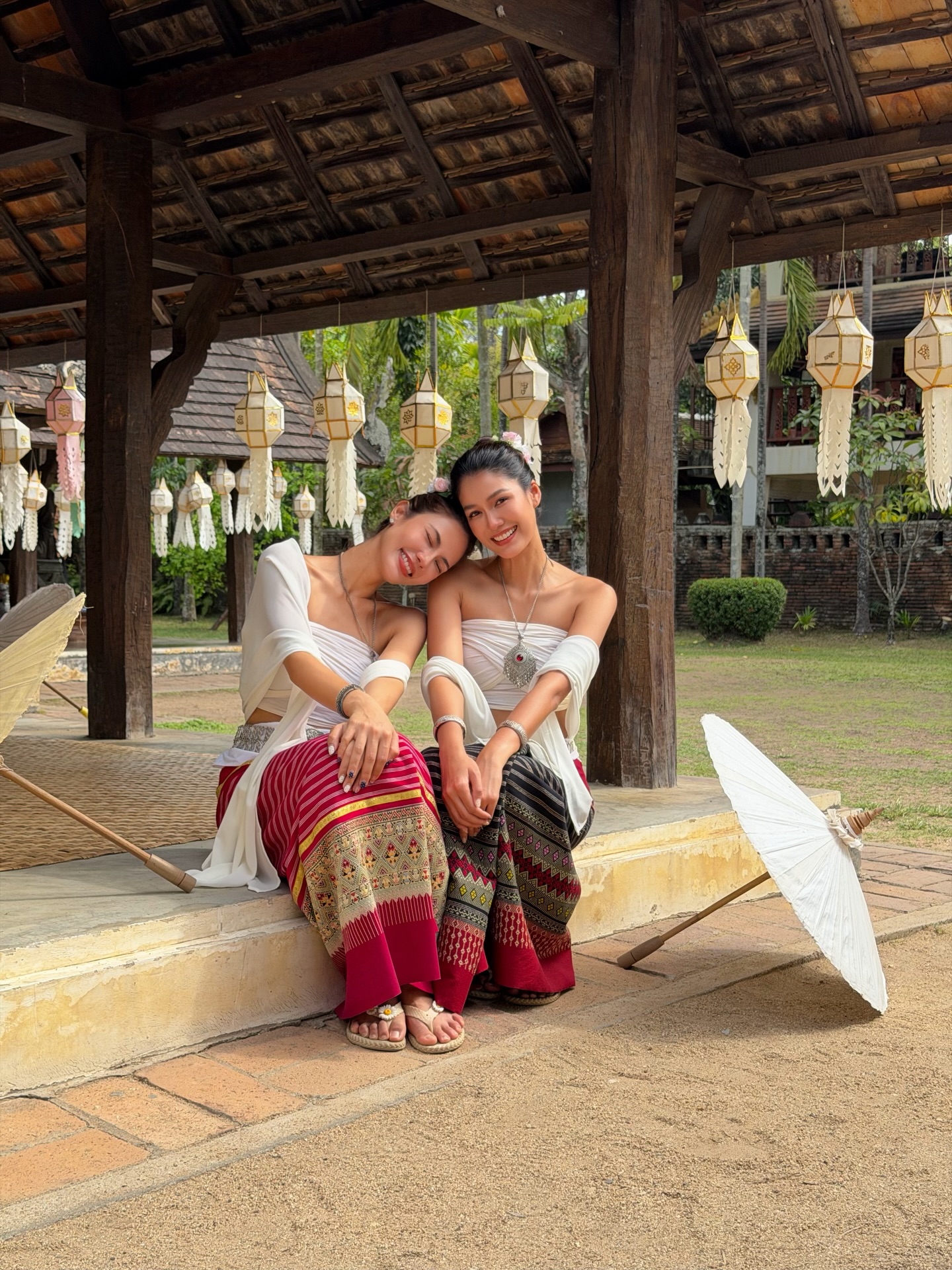 แนท - อนิพรณ์  เฉลิมบูรณะวงศ์