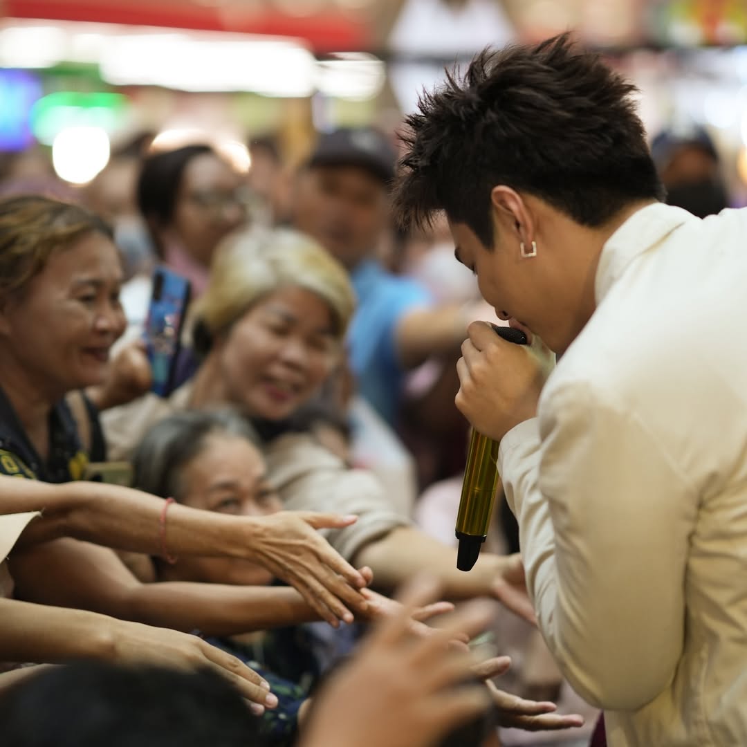 โหน - ธนากร ศรีบรรจง
