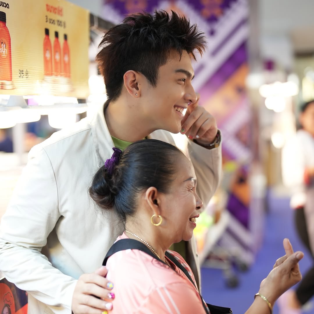 โหน - ธนากร ศรีบรรจง