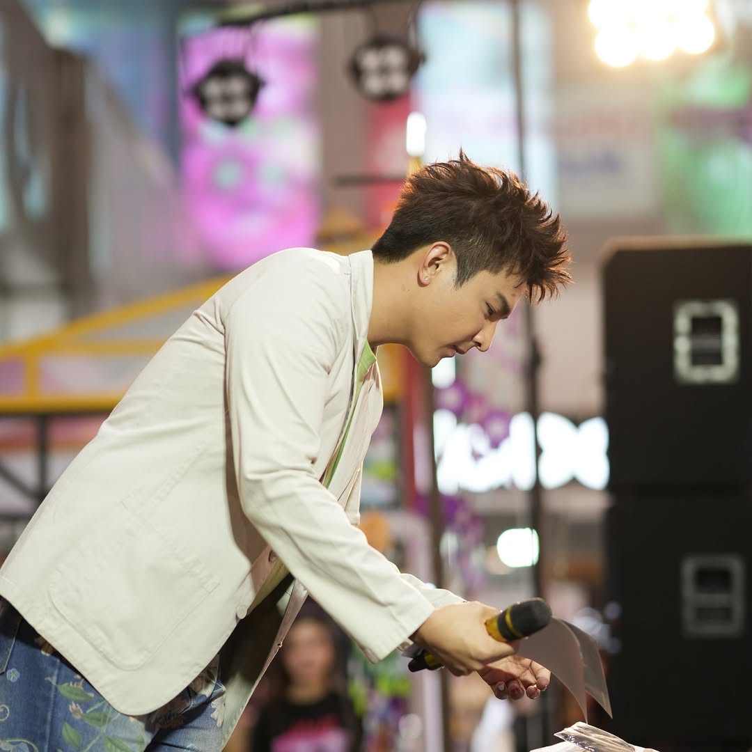 โหน - ธนากร ศรีบรรจง