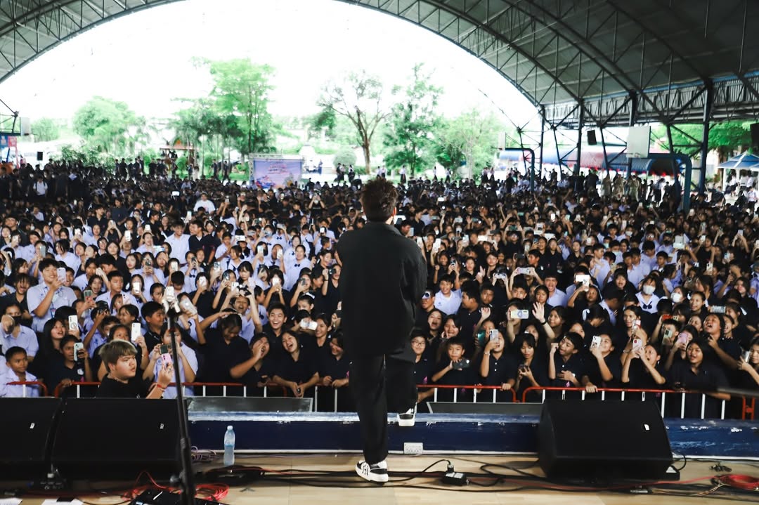 โหน - ธนากร ศรีบรรจง