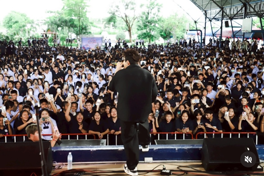 โหน - ธนากร ศรีบรรจง