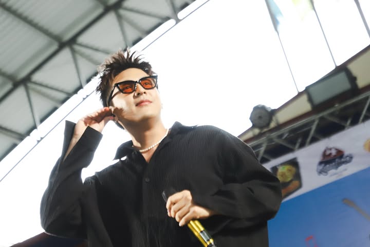 โหน - ธนากร ศรีบรรจง