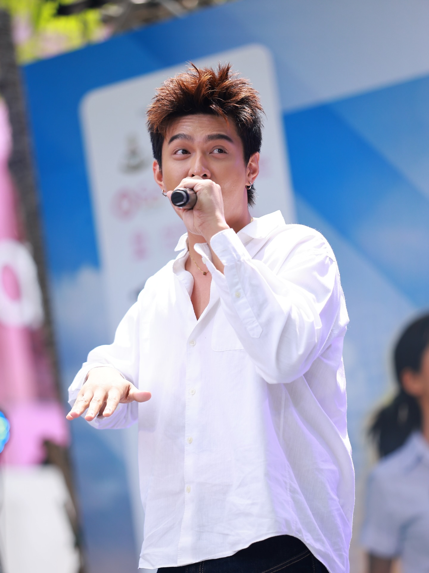 โหน - ธนากร ศรีบรรจง