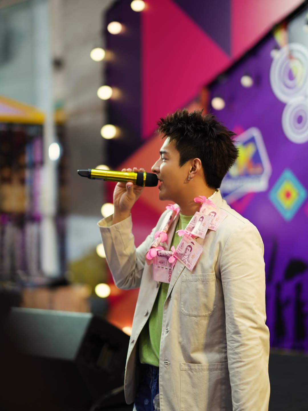 โหน - ธนากร ศรีบรรจง