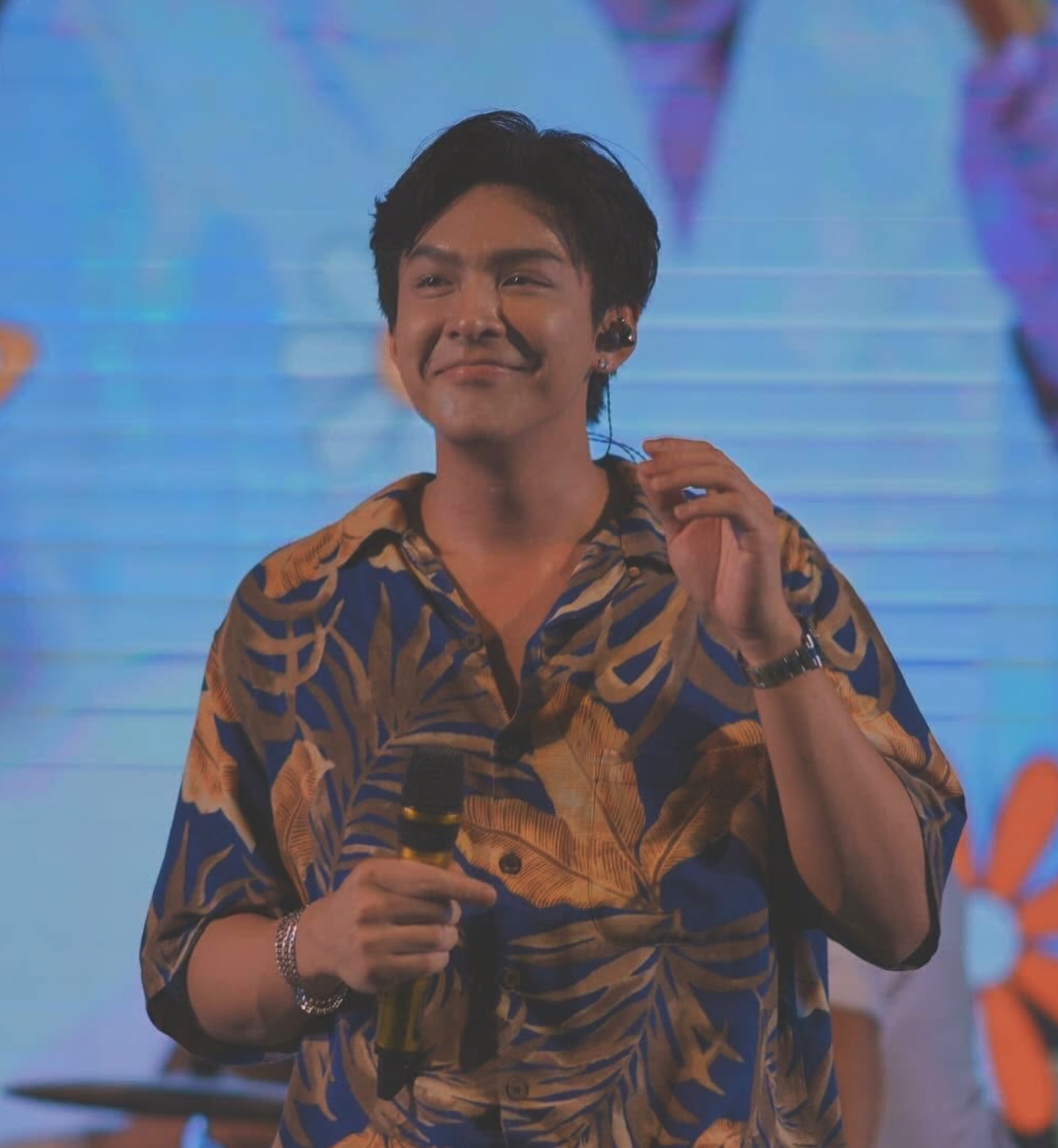 โหน - ธนากร ศรีบรรจง